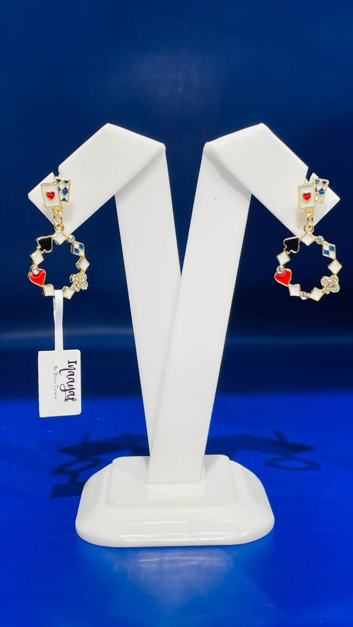 Zuhi Poker Minamilist Earrings