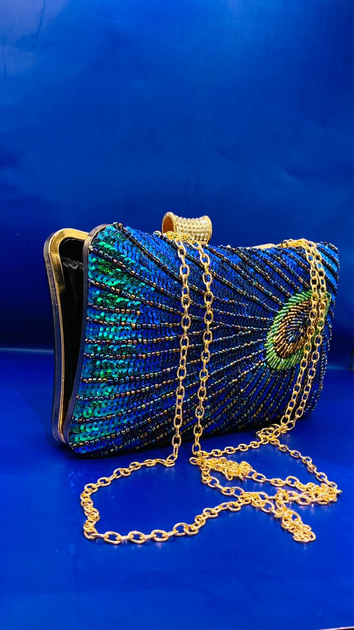 Elegant peacock beads bag