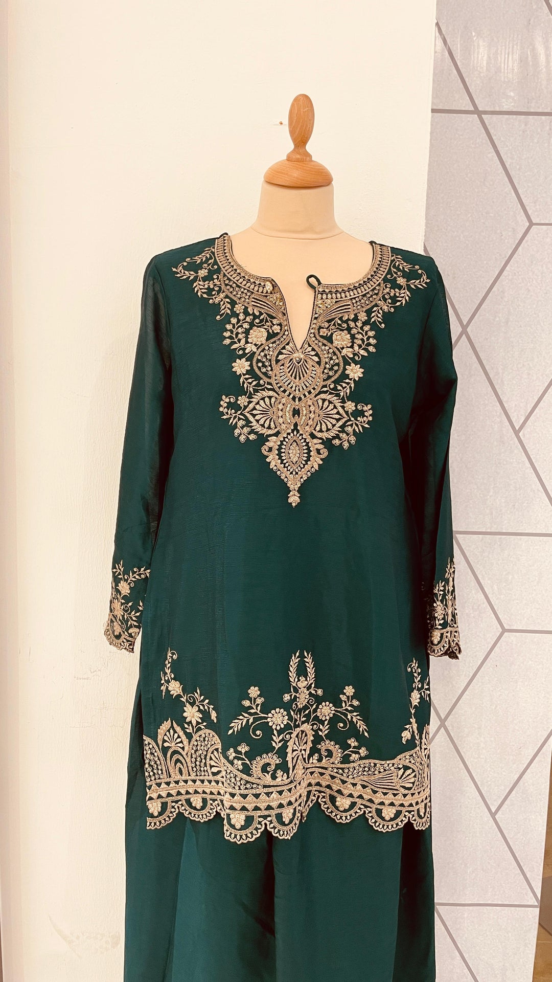 Emerald Green Short Kurti with Palazzo Sets (Ready to Wear)