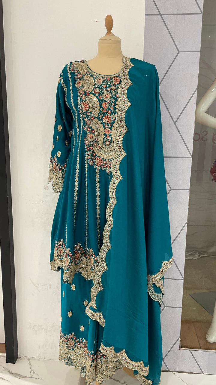 Afghan-Style Short Anarkali and Suit ladies kurta sets in Dubai (Ready to Wear)Sets (Ready to Wear)