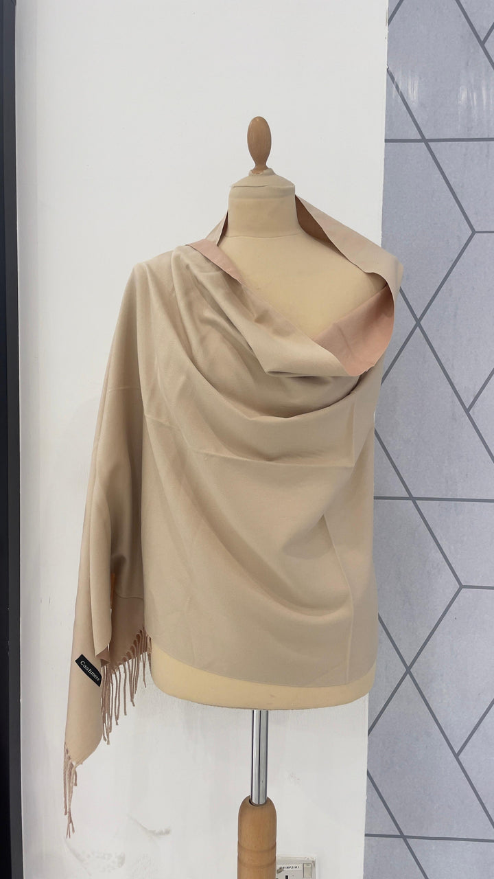 Diya Beige Wool Scarf