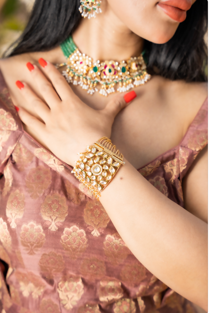 Kavya Kundan Golden Mughal Bracelet House of Inaayat
