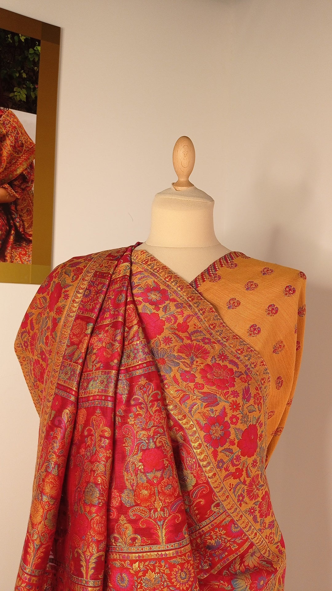 Nayan Silk Saree Red Floral Kaani With Zari (Pre-Order)