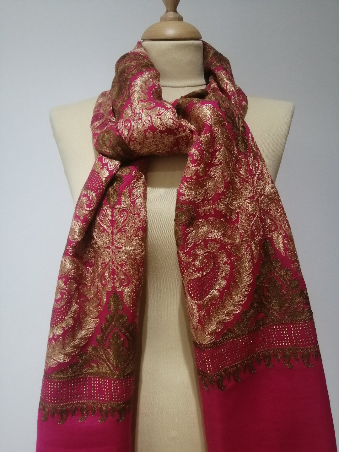 Arazou a Mixed Cashmere Scarf