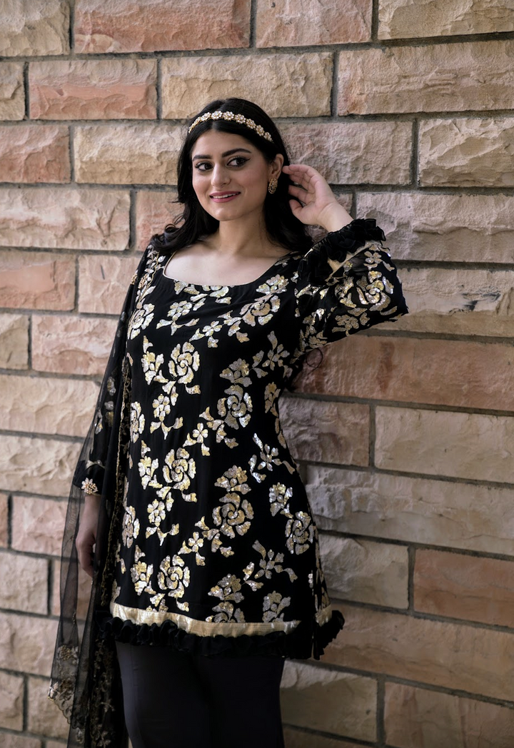 Saisha Black and Gold Large Floral Sequins Co-Ord Suit Set